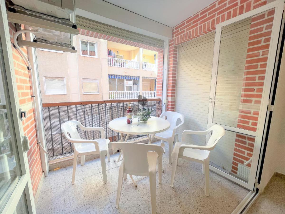 Your Spain C126 Torrevieja Luaran gambar